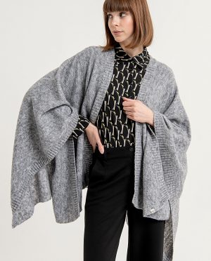 Surkana - Poncho - Grijs - Uniek Ladies