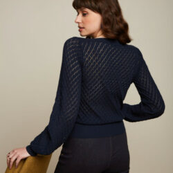 King Louie - Audrey Bell Sleeve Top Loop Ajour - Dark Navy - Uniek Ladies