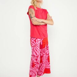 Top Breezy Flowgirl - Bold Ruby Red - Blutsgeschwister