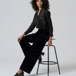Blouse met gedrapeerde zoom Black WNT25 - Surkana