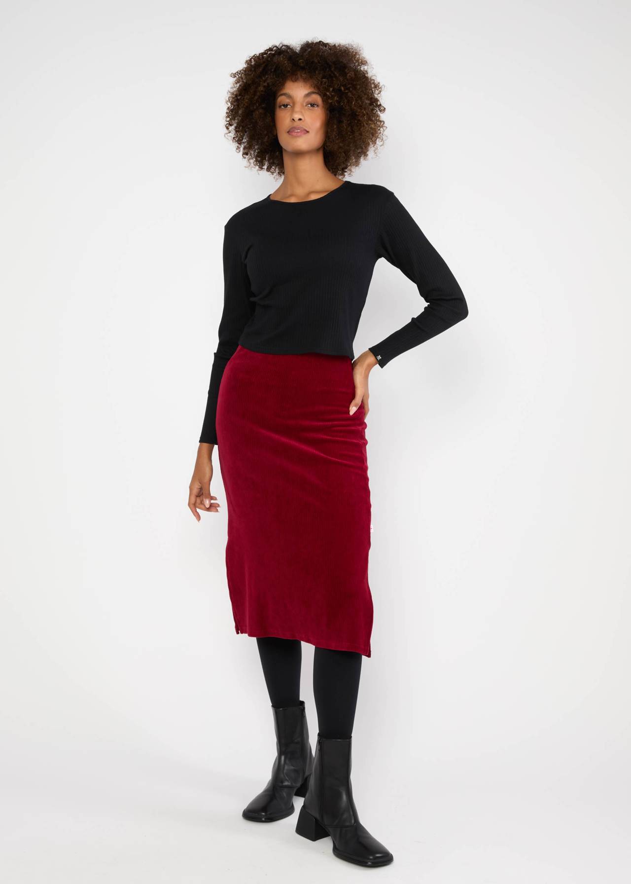 Rok Jolly June - Fine Needle Red - Blutsgeschwister